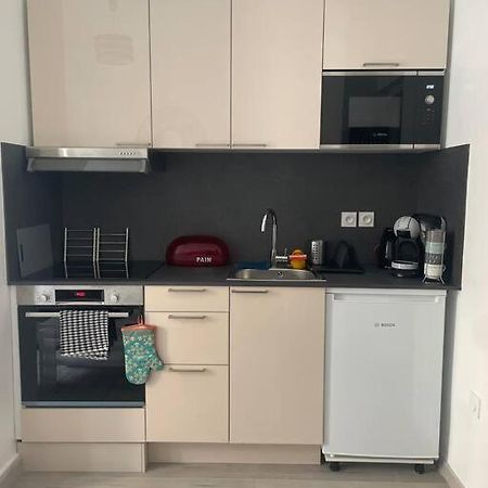 Cosy Apartment In Paris Saint-Ouen  Εξωτερικό φωτογραφία