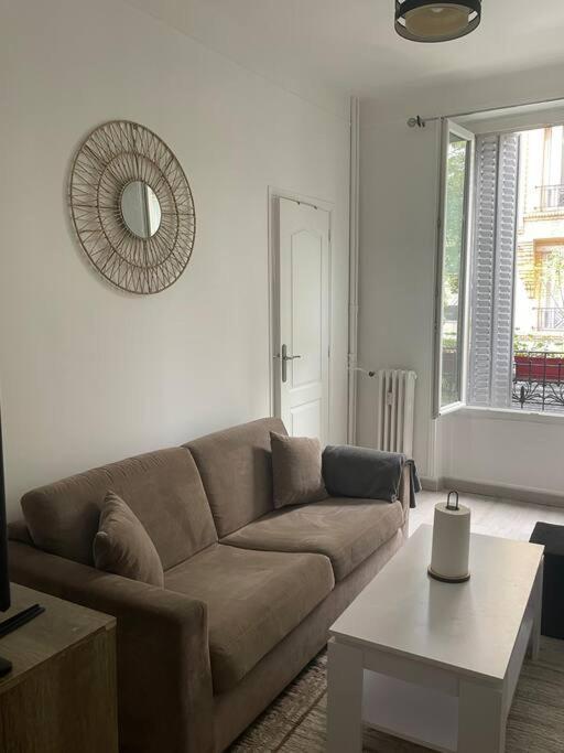 Cosy Apartment In Paris Saint-Ouen  Εξωτερικό φωτογραφία